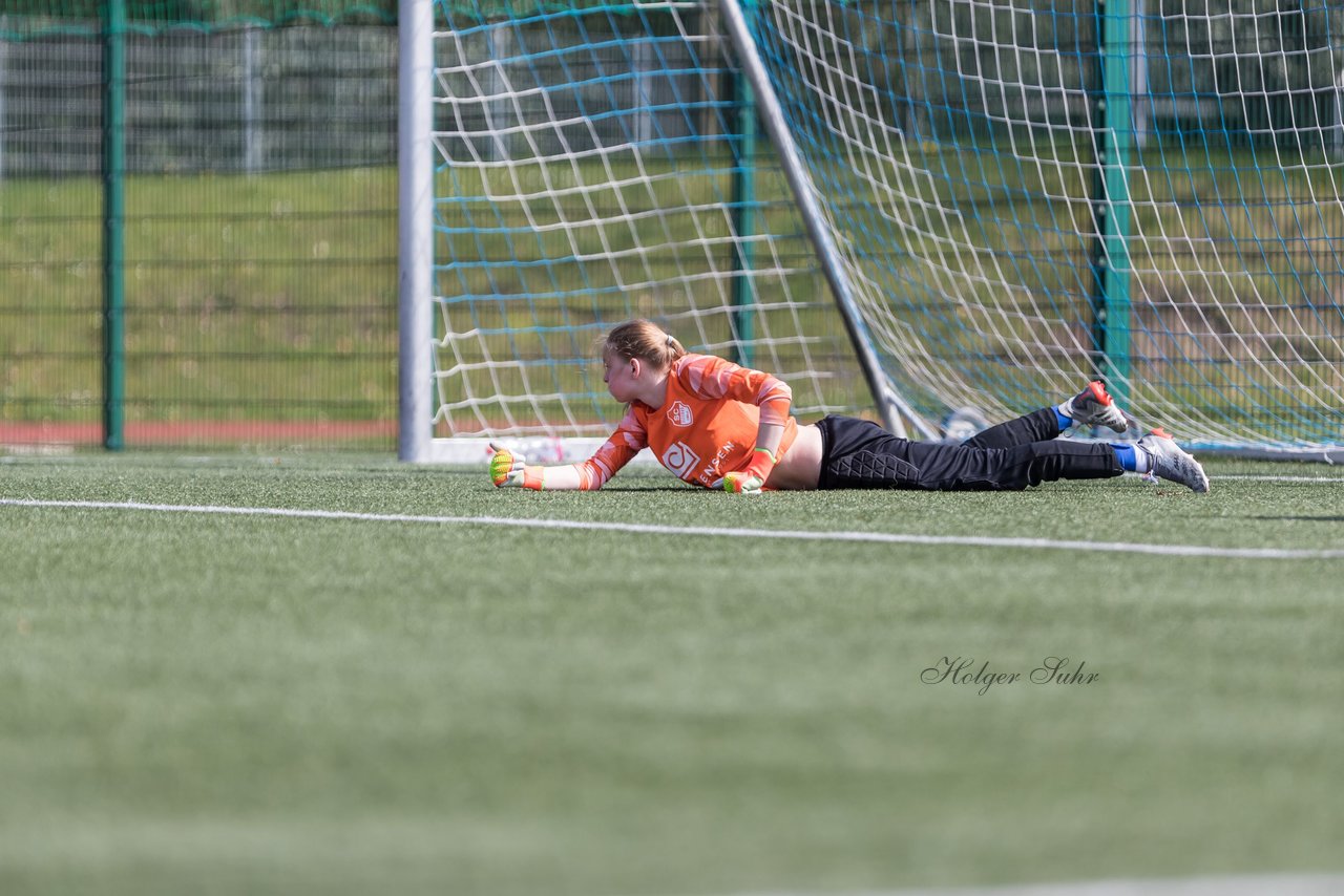 Bild 206 - wBJ SC Ellerau - Walddoerfer SV : Ergebnis: 1:8